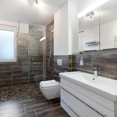 Komfort & Ruhe - Suedwind Mit Kostenlosem Parkplatz Apartment *